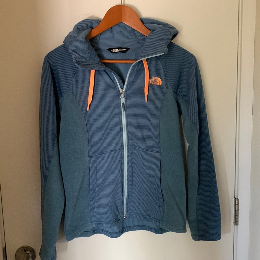 The North Face Zip Up Hooded Jacket with pockets- Small Petite